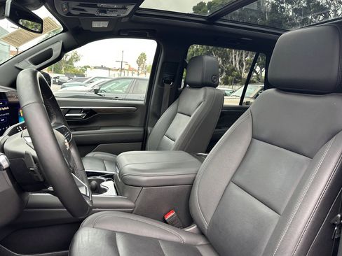 Used 2025 Chevrolet Tahoe LT w/ Comfort Package image 6