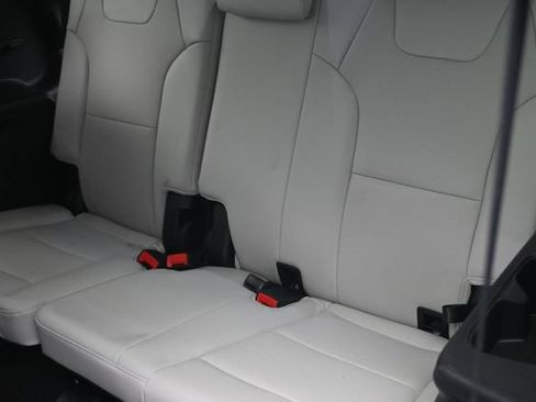 Used 2022 Kia Telluride EX w/ EX Premium Package AWD/4WD image 19