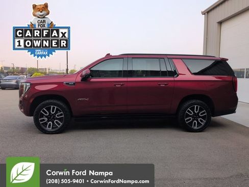 Used 2023 GMC Yukon XL AT4 w/ AT4 Premium Plus Package AWD/4WD image 6