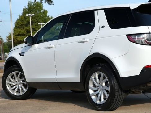 Used 2016 Land Rover Discovery Sport HSE AWD/4WD image 23