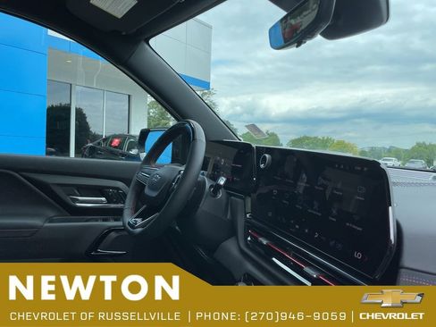New 2024 Chevrolet Silverado EV RST AWD/4WD image 54