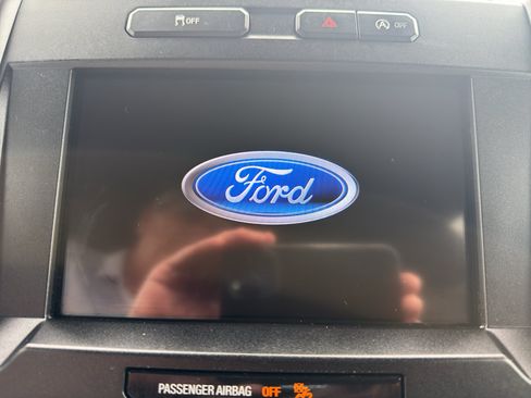 Used 2019 Ford F150 XLT AWD/4WD image 21