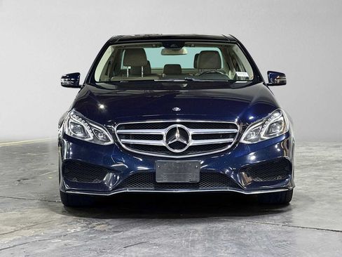 Used 2014 Mercedes-Benz E 350 4MATIC Sedan image 8