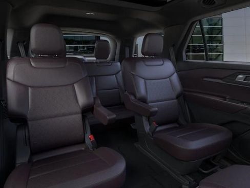 New 2026 Ford Explorer Platinum image 11