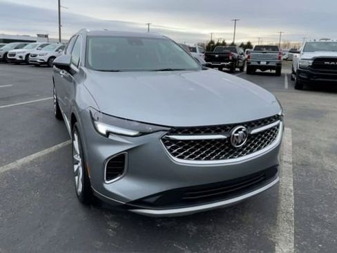 Used 2023 Buick Envision Avenir image 4