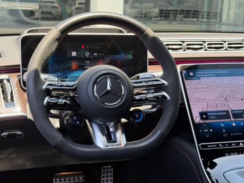 Used 2024 Mercedes-Benz S 63 AMG S image 38