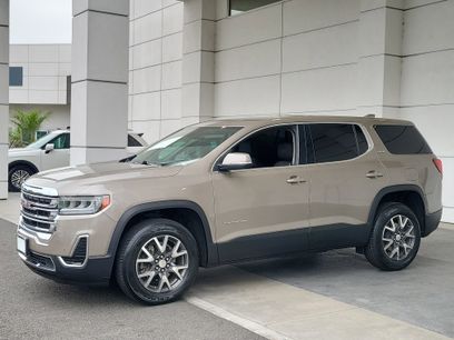 Used 2023 GMC Acadia SLE
