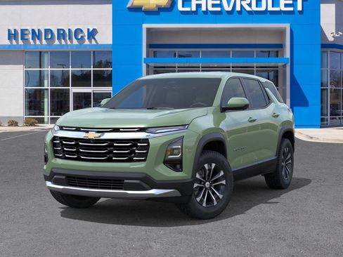 New 2026 Chevrolet Equinox LT image 8