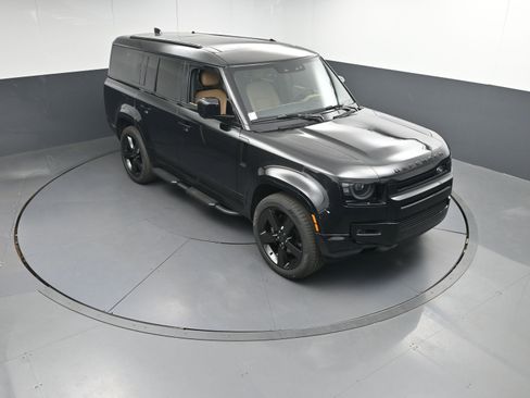 New 2026 Land Rover Defender 130 V8 image 37