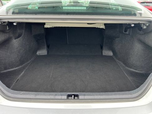 Used 2024 Toyota Camry SE FWD image 13