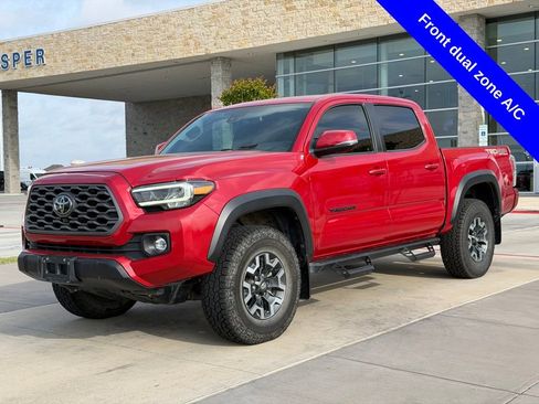 Used 2023 Toyota Tacoma TRD Off-Road w/ TRD Premium Off Road Package image 9