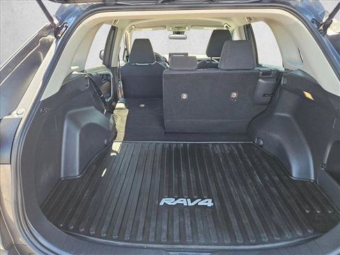 Used 2020 Toyota RAV4 LE w/ All Weather Liner Package image 7
