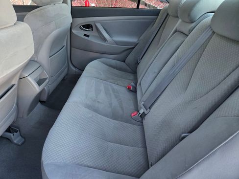 Used 2007 Toyota Camry LE image 10