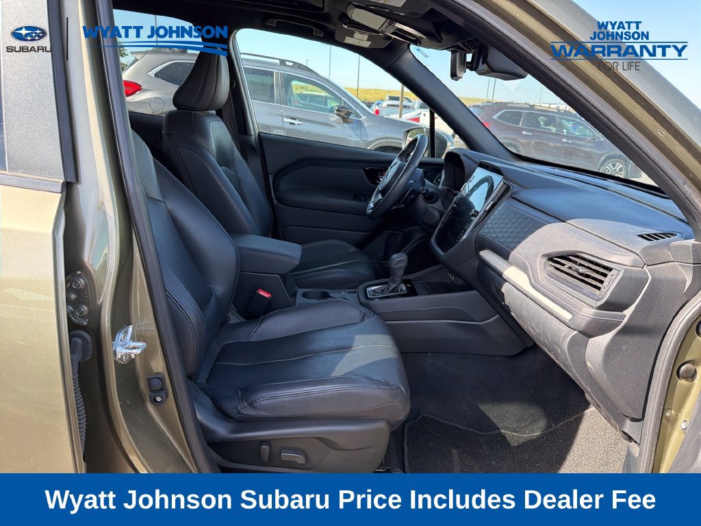 Used 2025 Subaru Forester Limited AWD/4WD image 35