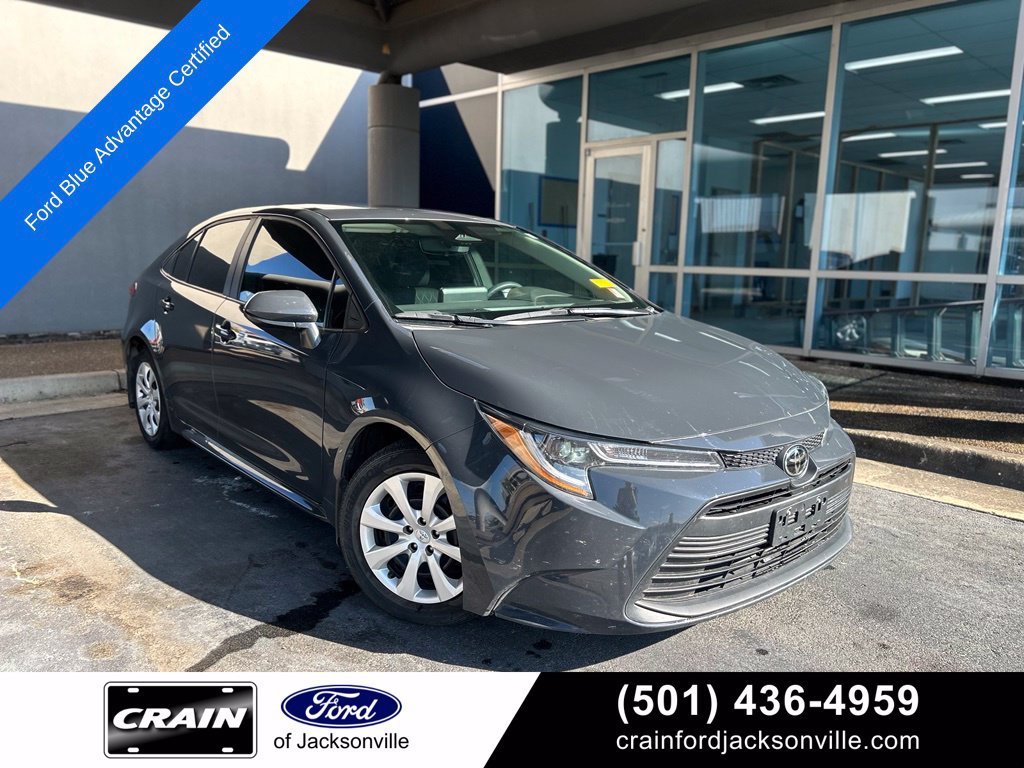 Used 2024 Toyota Corolla LE FWD image 1