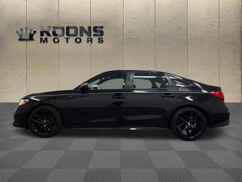 Used 2023 Honda Civic Sport image 4