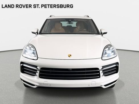 Used 2023 Porsche Cayenne S Platinum image 2