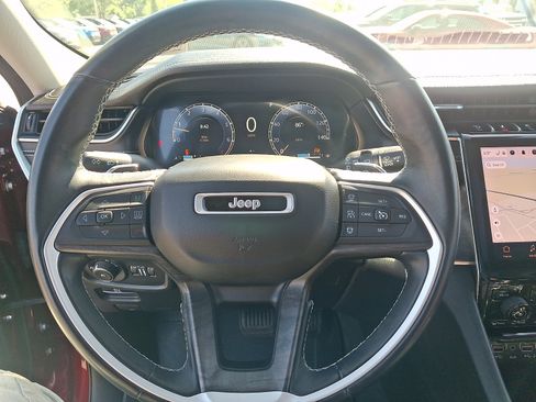 Used 2021 Jeep Grand Cherokee L Limited AWD/4WD image 21