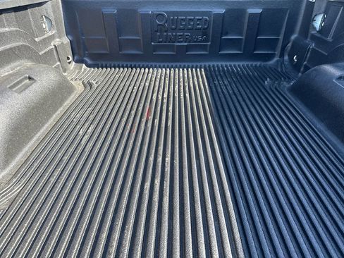 Used 2024 RAM 2500 Laramie AWD/4WD image 11