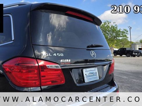 Used 2014 Mercedes-Benz GL 450 4MATIC w/ Lighting Package image 12