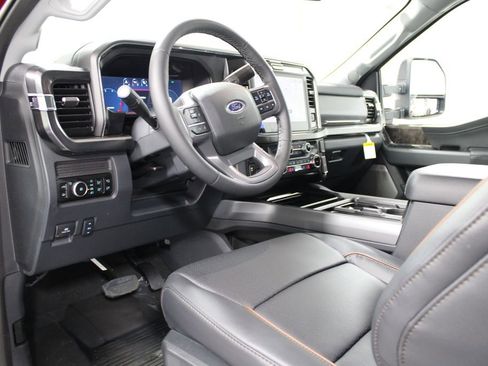 New 2026 Ford F250 Lariat w/ Black Appearance Package image 25