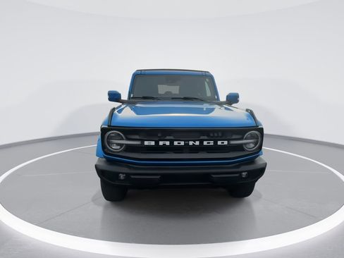 Used 2023 Ford Bronco Outer Banks AWD/4WD image 3