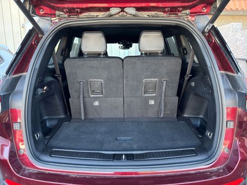 Used 2023 Jeep Grand Cherokee L Altitude image 34