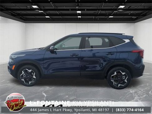 Certified 2025 Kia Seltos EX w/ EX Sunroof Package image 2