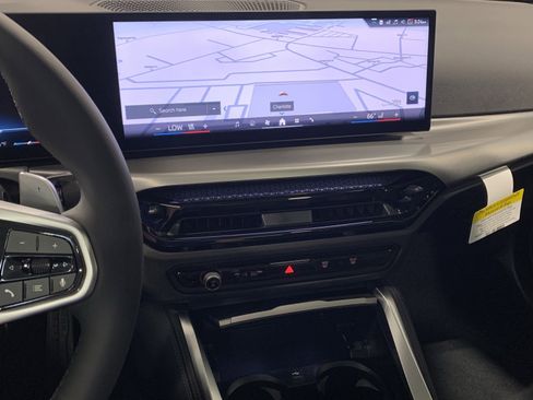 Certified 2025 BMW 230i Coupe w/ M Sport Package RWD image 19