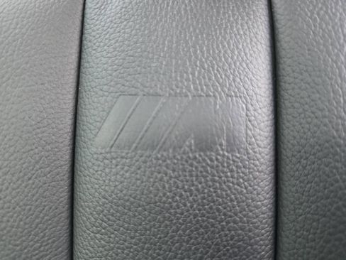 Used 2011 BMW X5 M image 39