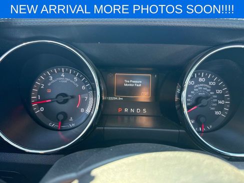 Used 2016 Ford Mustang Convertible RWD image 14