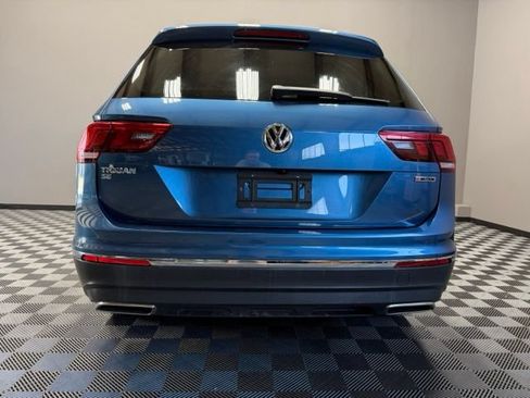 Used 2020 Volkswagen Tiguan SE w/ 3rd Row Seat Package AWD/4WD image 10