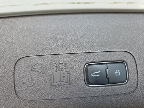 Used 2023 Lincoln Aviator Reserve w/ Equipment Group 201A AWD/4WD image 14