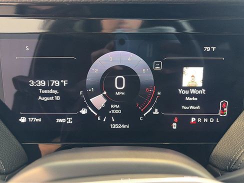 Used 2026 GMC Yukon Denali w/ Sun & Power Step Package AWD/4WD image 13