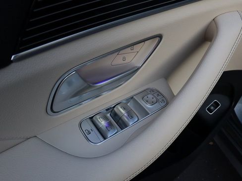 New 2026 Mercedes-Benz GLE 580 4MATIC image 27