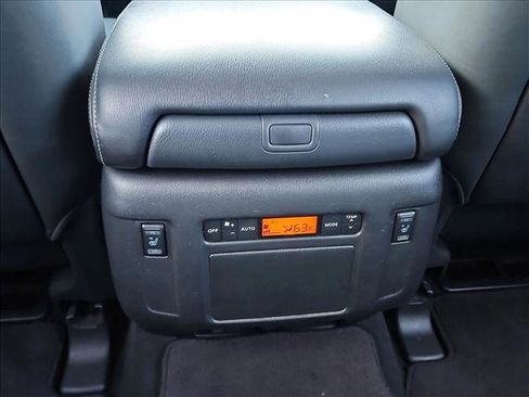 Used 2017 Nissan Armada Platinum RWD image 25