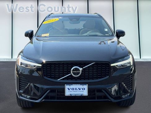 Certified 2024 Volvo XC60 B5 Ultimate w/ Protection Package Premier AWD/4WD image 10