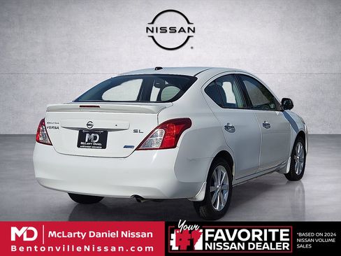 Used 2014 Nissan Versa FWD image 5