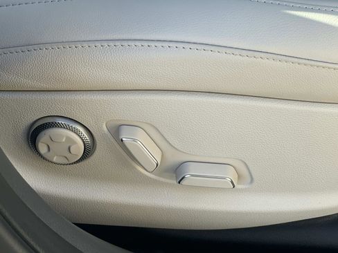 Used 2023 Genesis G80 2.5T image 27