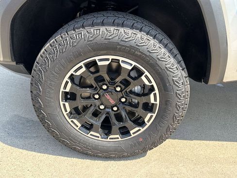 New 2026 GMC Canyon AT4 w/ Technology Plus Package image 34