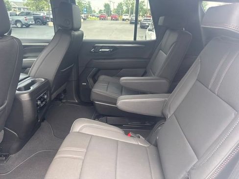 Used 2026 Chevrolet Tahoe RST w/ RST Capability Package AWD/4WD image 9