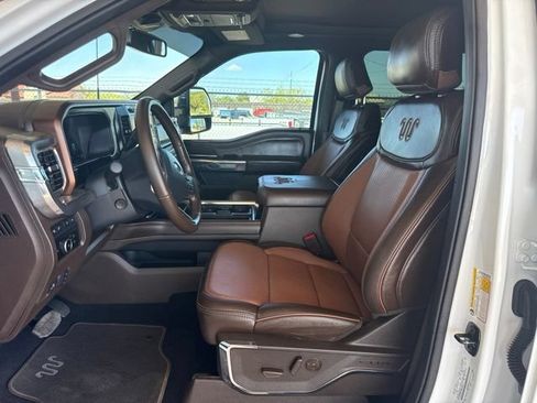 Used 2024 Ford F250 King Ranch w/ FX4 Off-Road Package AWD/4WD image 14