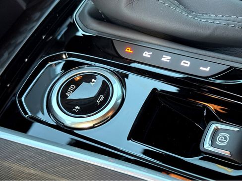 New 2026 Chevrolet Colorado W/T w/ Advanced Trailering Package image 18