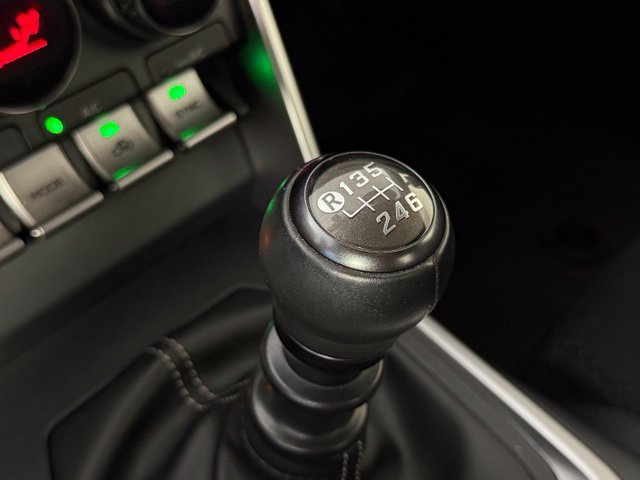 Used 2025 Toyota GR86 Premium RWD image 24