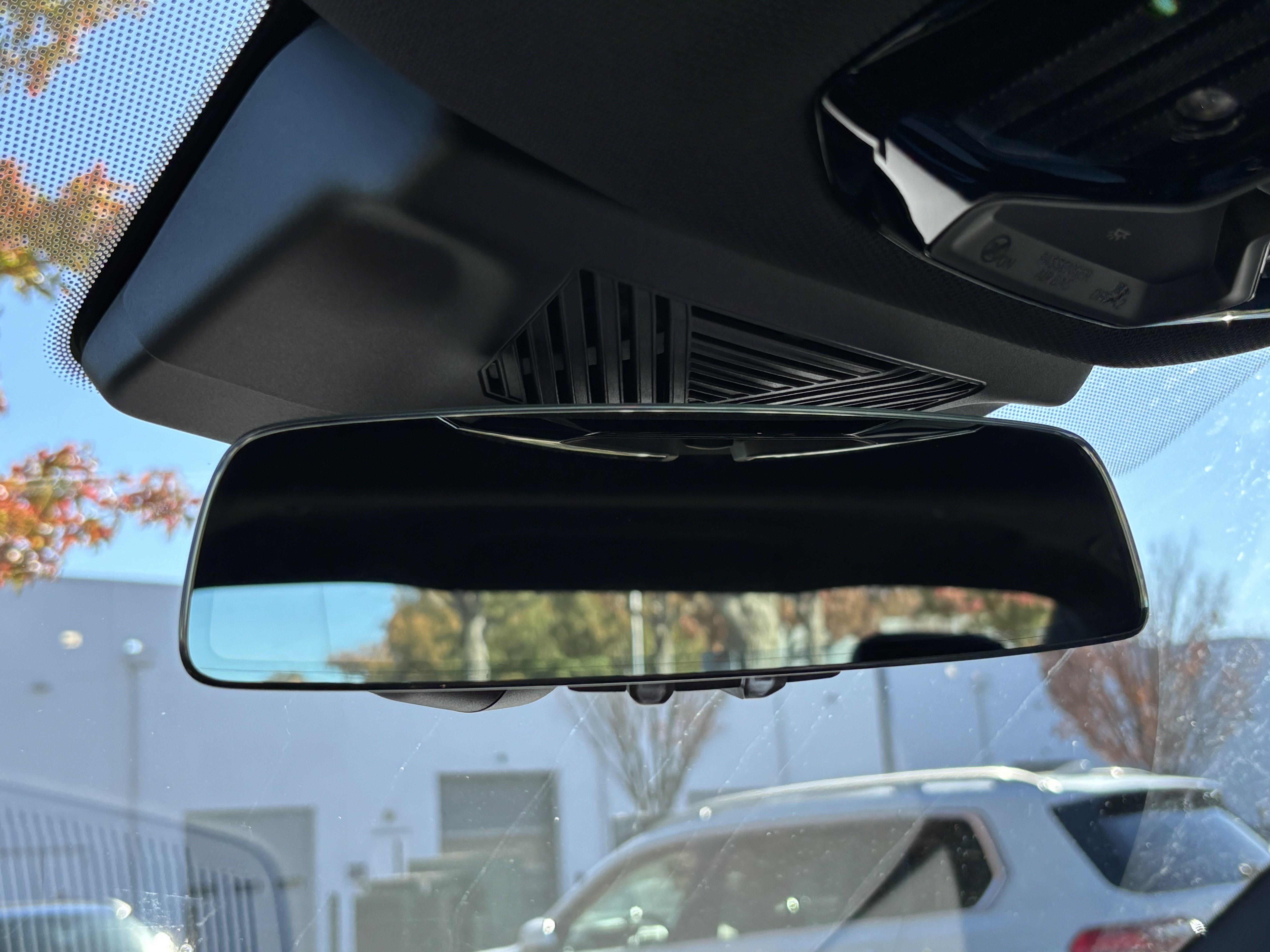 Certified 2026 BMW 530i w/ Premium Package RWD image 30