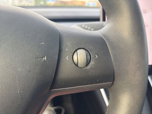 Used 2020 Tesla Model 3 Long Range image 20