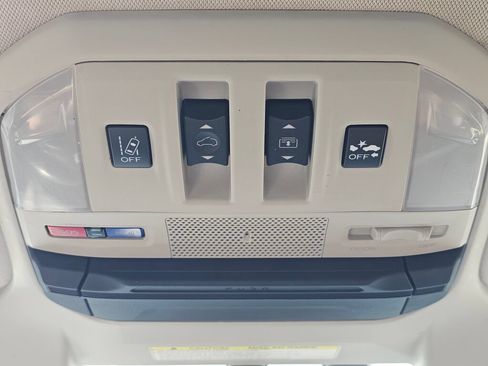 Used 2019 Subaru Ascent Touring w/ Popular Package #3 AWD/4WD image 20