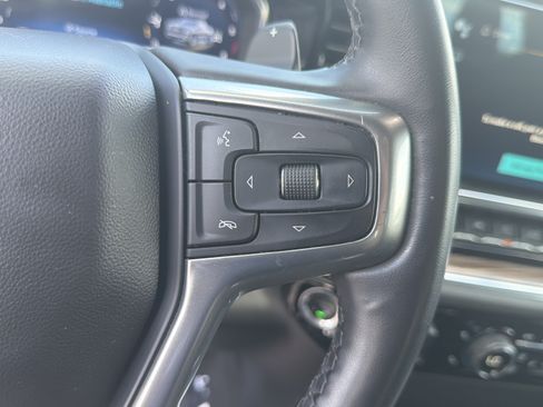 Used 2023 Chevrolet Silverado 1500 RST AWD/4WD image 19