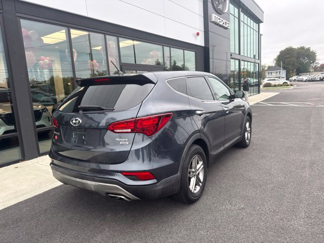 Used 2018 Hyundai Santa Fe Sport AWD/4WD image 3