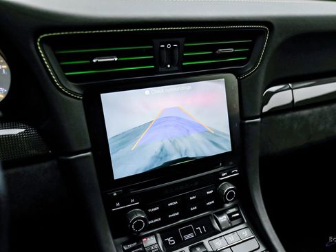 Used 2018 Porsche 911 GT3 image 65